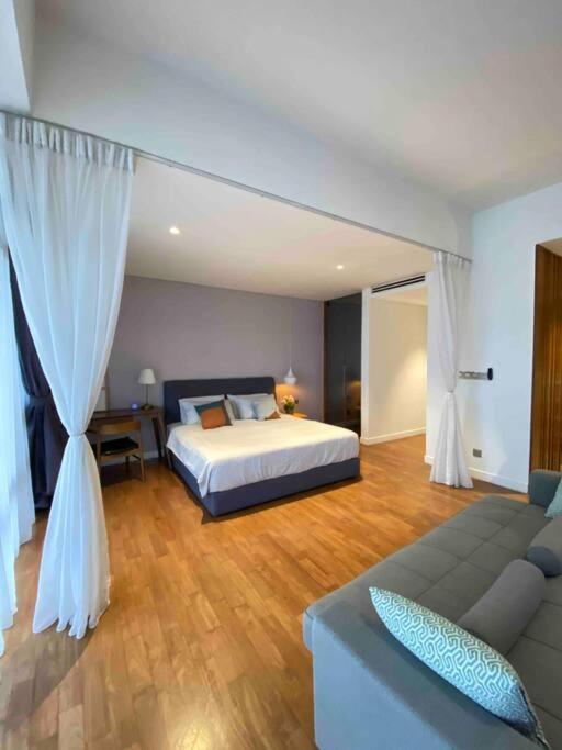 Anggun Modern With Netflix 3mins To Monorail Kl Near Klcc Pangsapuri Kuala Lumpur