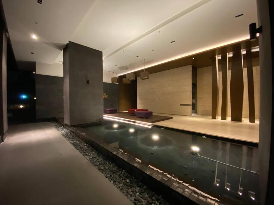 Pangsapuri Anggun Modern With Netflix 3mins To Monorail Kl Near Klcc Kuala Lumpur